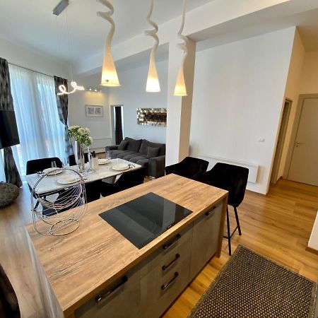 Apartman Sogni D'Oro Lägenhet Pula Exteriör bild