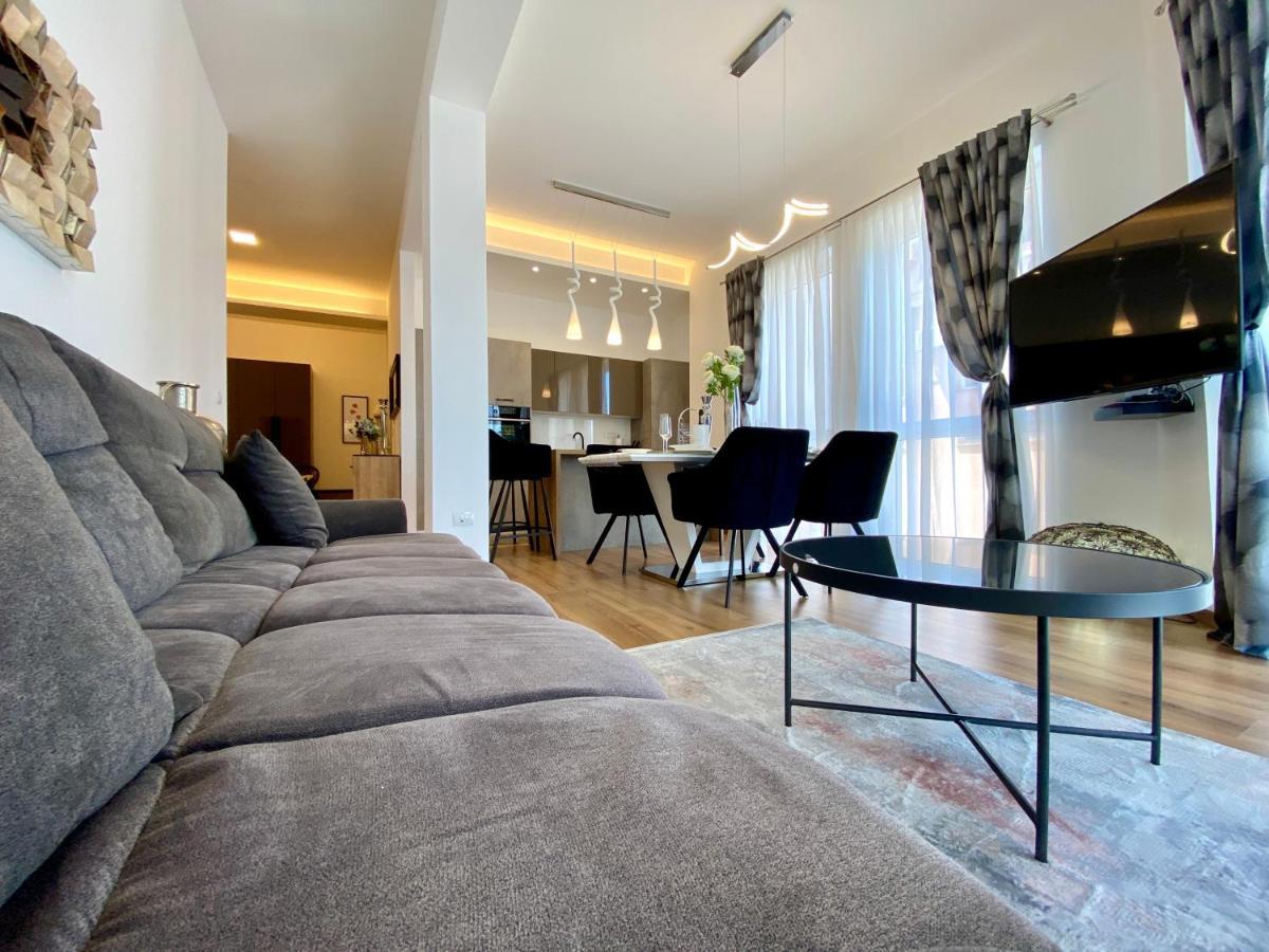 Apartman Sogni D'Oro Lägenhet Pula Exteriör bild