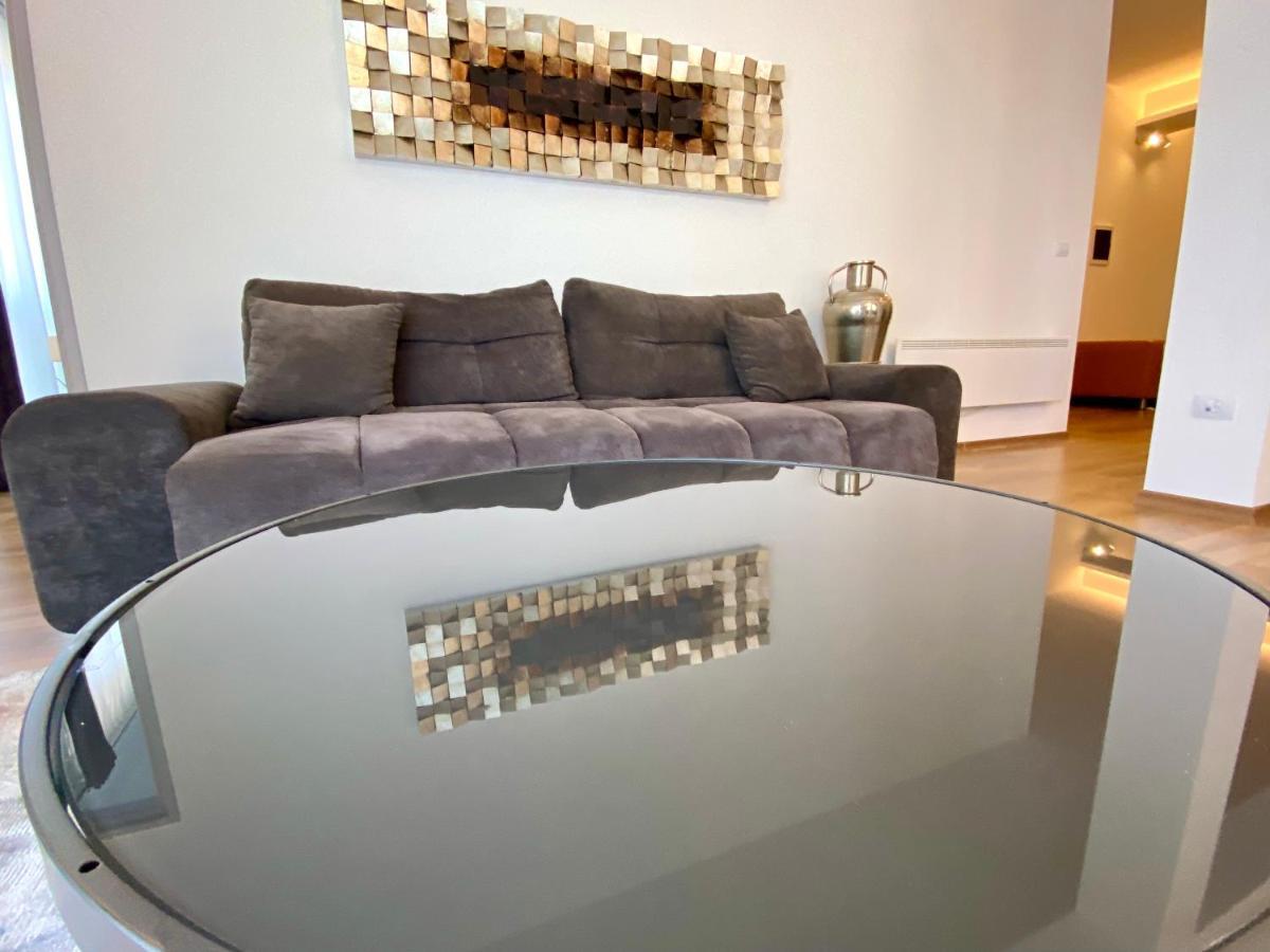 Apartman Sogni D'Oro Lägenhet Pula Exteriör bild