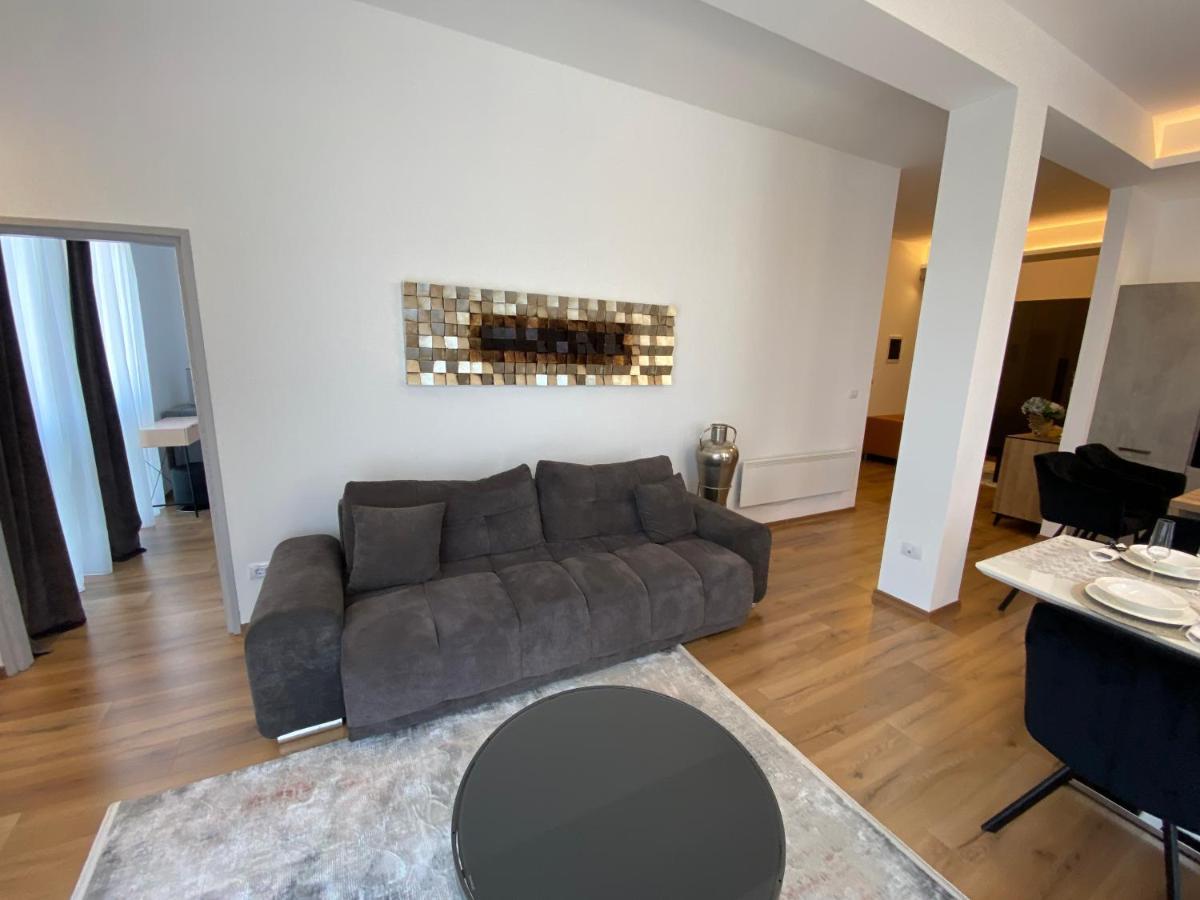 Apartman Sogni D'Oro Lägenhet Pula Exteriör bild