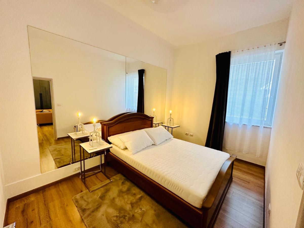 Apartman Sogni D'Oro Lägenhet Pula Exteriör bild